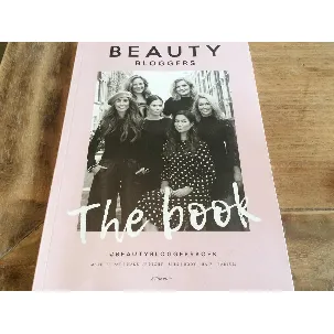 Afbeelding van Beauty Bloggers The Book