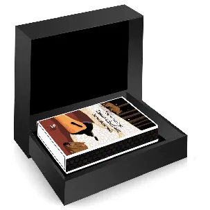 Afbeelding van Tommy Wieringa - Unieke handgemaakte uitgave verpakt in een luxe geschenkdoos van MatchBoox - Kunstboeken