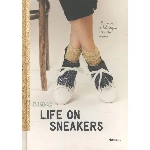 Afbeelding van Life on sneakers